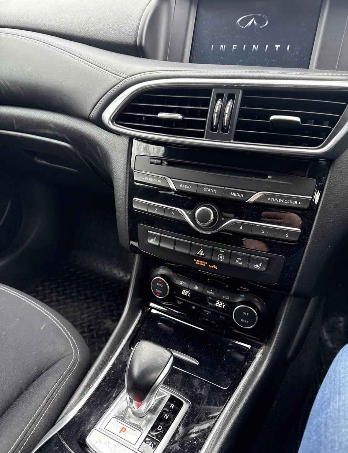 Used Infiniti Q30 2017 for sale - 77210682: Photo 17