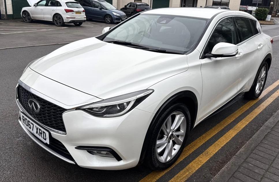 Used Infiniti Q30 2017 for sale - 77210682: Photo 2
