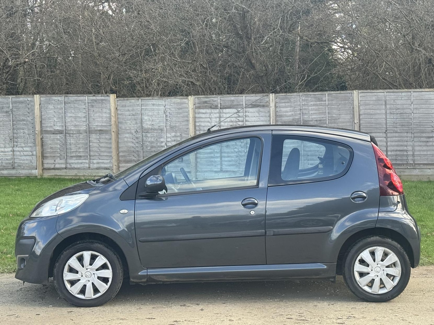 Used Peugeot 107 2013 for sale - 77160783: Photo 9