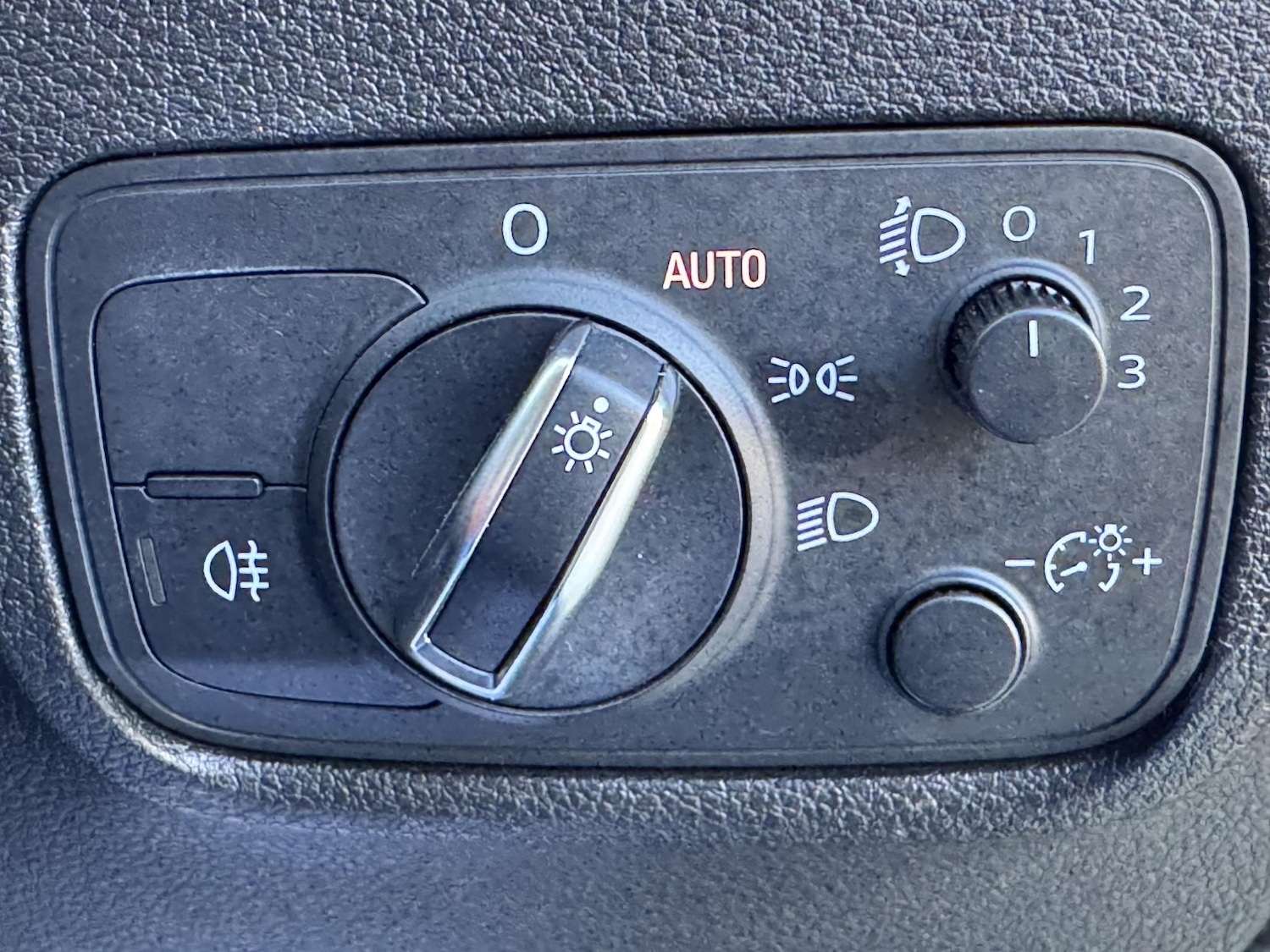 Used Audi Q2 2019 for sale - 76666317: Photo 14