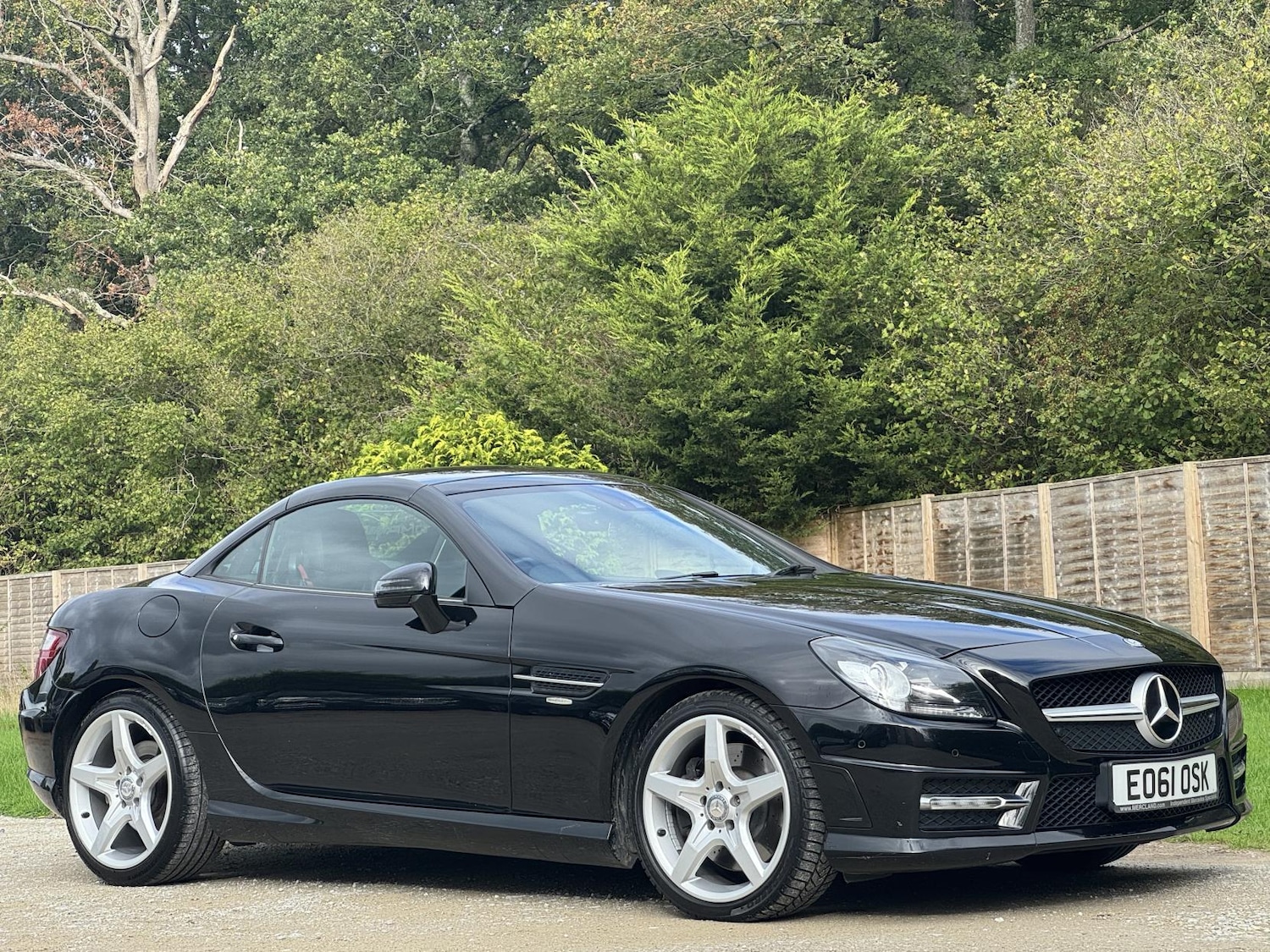 Used Mercedes-Benz SLK 2011 for sale - 76634330: Photo 16