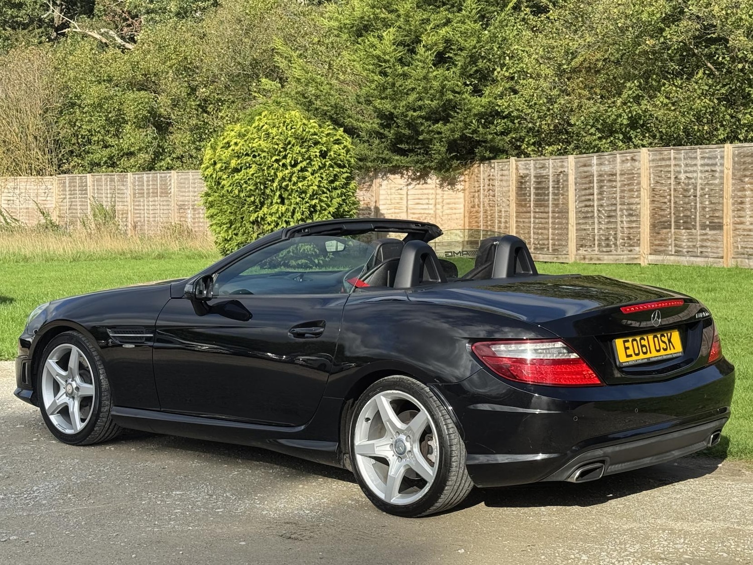 Used Mercedes-Benz SLK 2011 for sale - 76634330: Photo 6