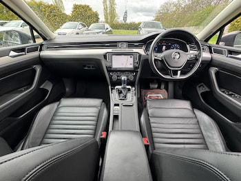 Used Volkswagen Passat 2017 for sale - 78226464: Photo