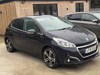 Used Peugeot 208 2016 for sale - 78828208: Photo