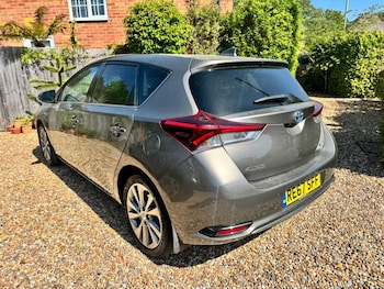Used Toyota Auris 2017 for sale - 78460369: Photo