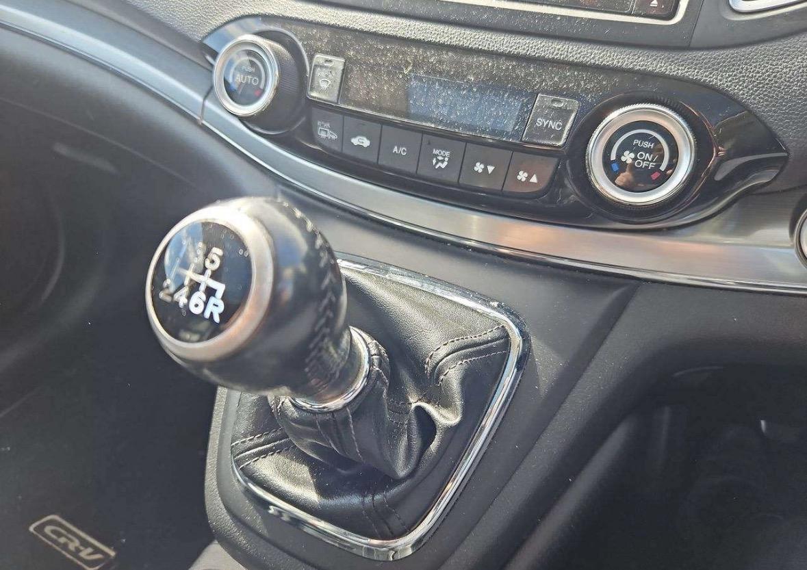 Used Honda CR-V 2015 for sale - 78152949: Photo 18