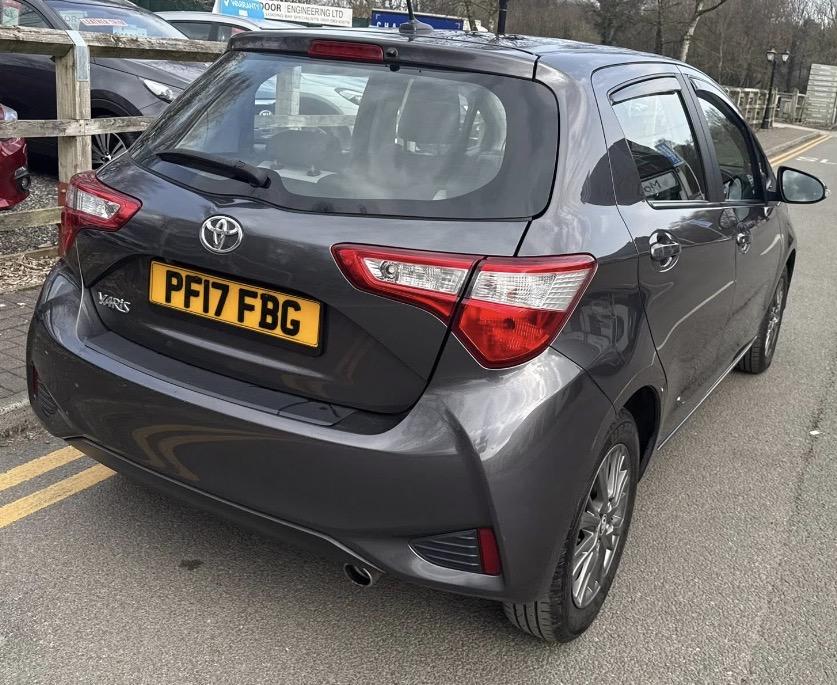 Used Toyota Yaris 2017 for sale - 77778709: Photo 11