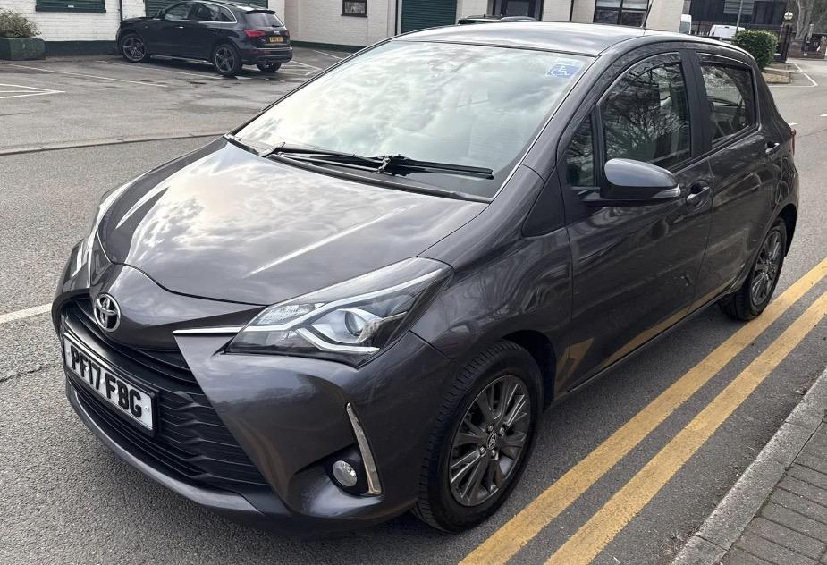 Used Toyota Yaris 2017 for sale - 77778709: Photo 2