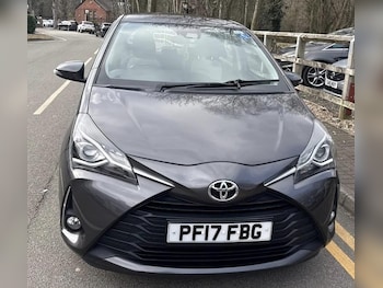 Used Toyota Yaris 2017 for sale - 77778709: Photo