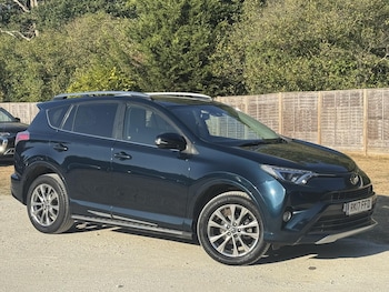 Used Toyota RAV4 2017 for sale - 79495779: Photo