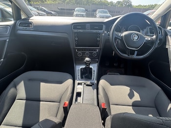 Used Volkswagen Golf 2020 for sale - 79191785: Photo