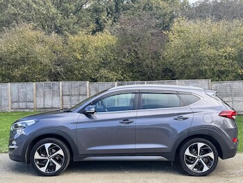 Used Hyundai TUCSON 2015 for sale - 76634341: Photo