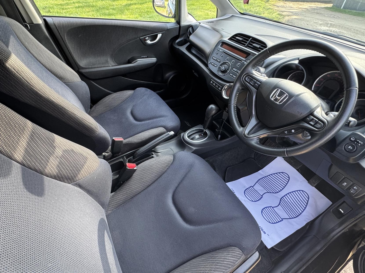 Used Honda Jazz 2014 for sale - 77423810: Photo 16