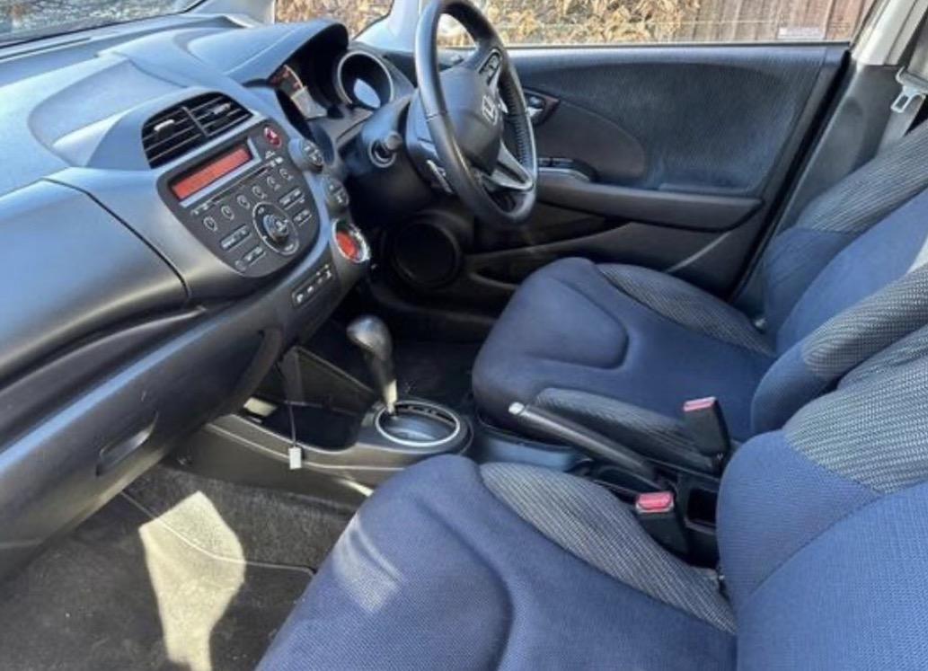 Used Honda Jazz 2014 for sale - 77423810: Photo 4