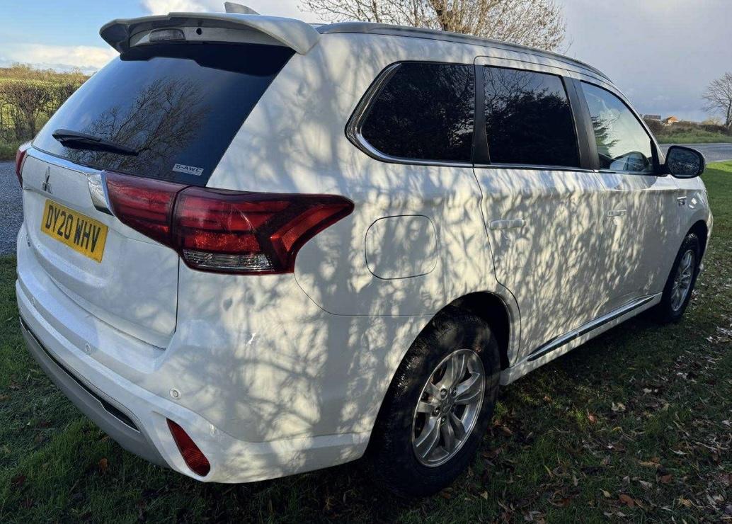 Used Mitsubishi Outlander 2020 for sale - 76666314: Photo 3