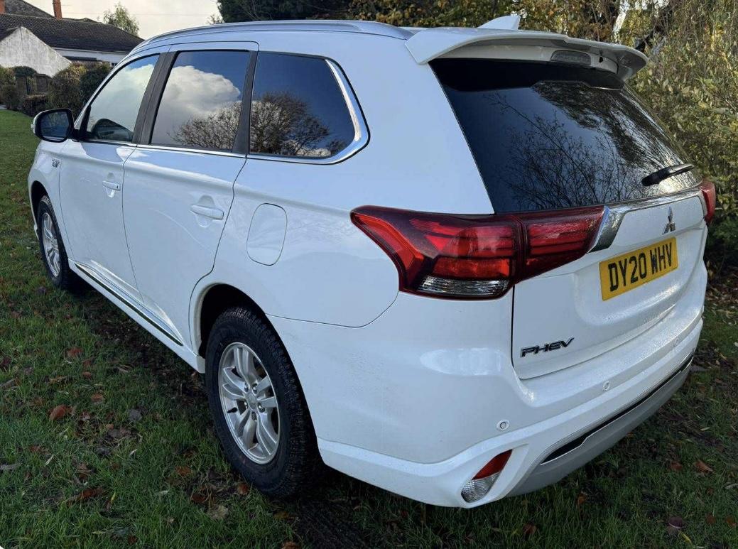 Used Mitsubishi Outlander 2020 for sale - 76666314: Photo 4