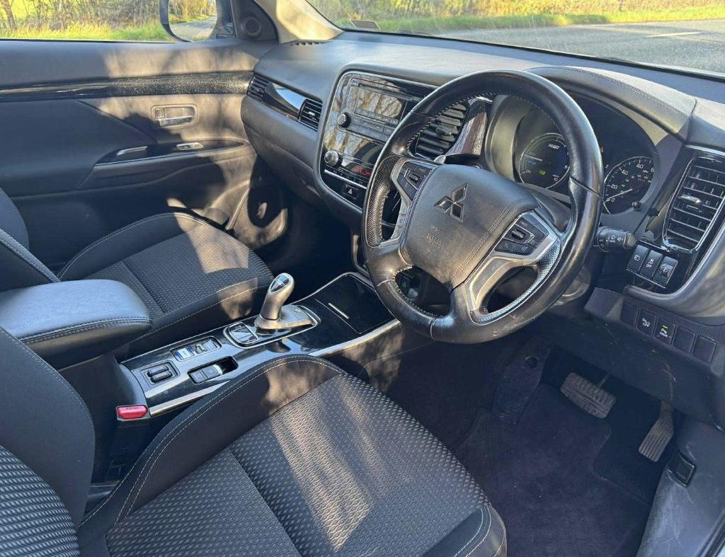 Used Mitsubishi Outlander 2020 for sale - 76666314: Photo 9