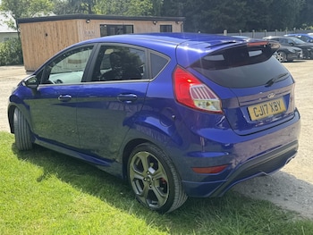 Used Ford Fiesta 2017 for sale - 78683545: Photo