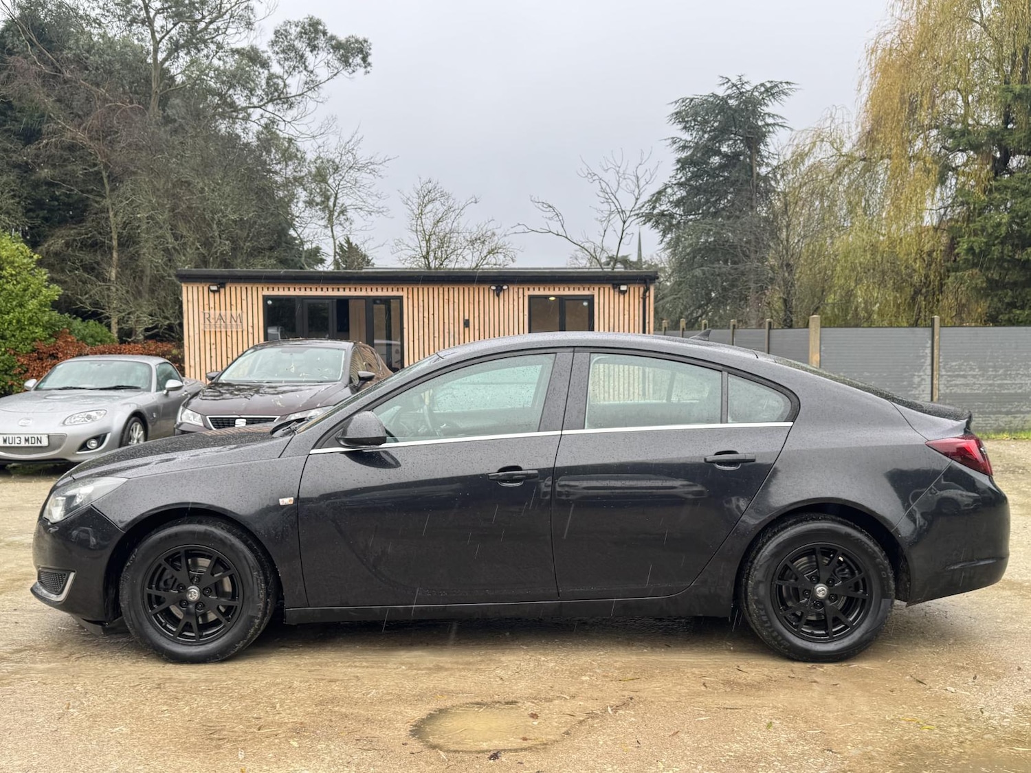 Used Vauxhall Insignia 2015 for sale - 76799656: Photo 5