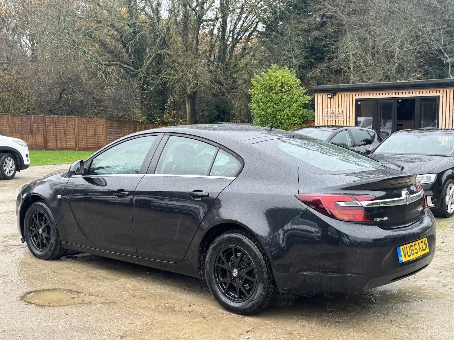 Used Vauxhall Insignia 2015 for sale - 76799656: Photo 7