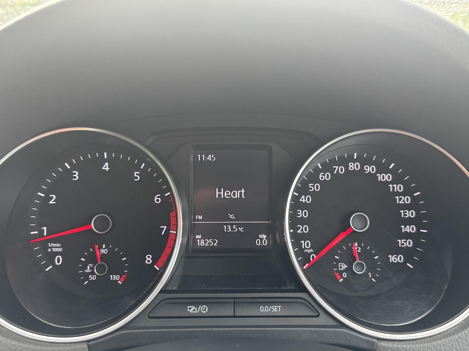 Used Volkswagen Polo 2015 for sale - 76634332: Photo 3