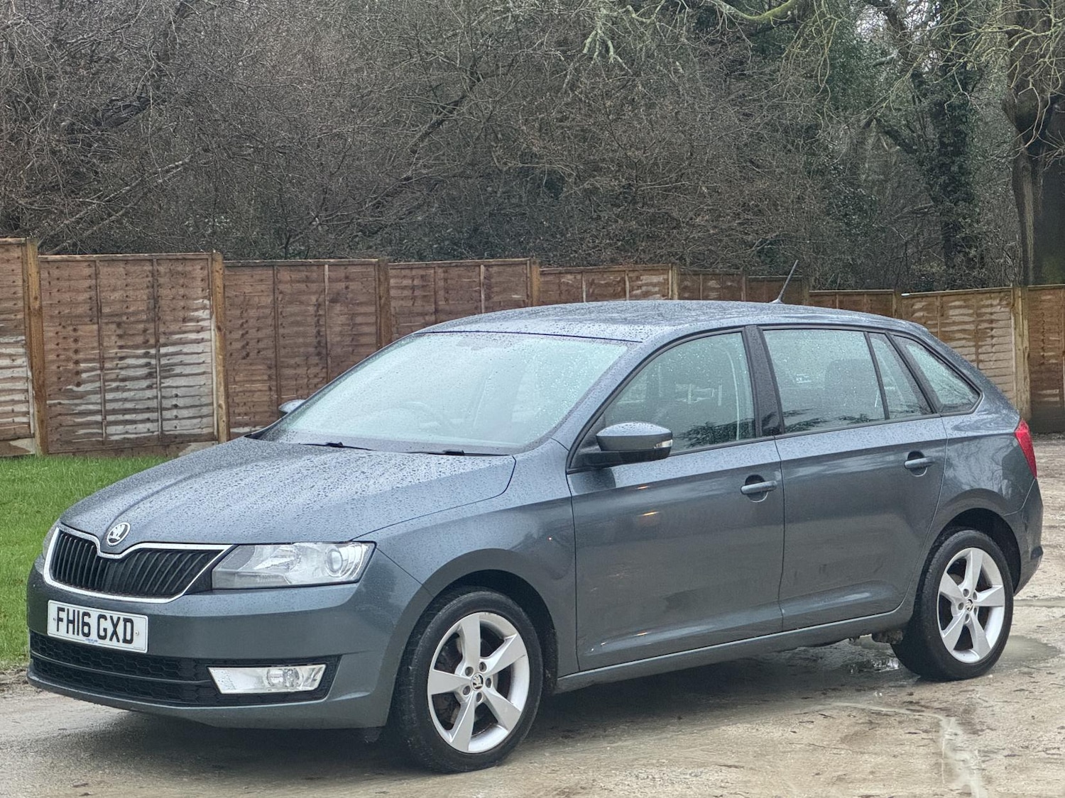 Used Skoda Rapid Spaceback 2016 for sale - 77186486: Photo 2