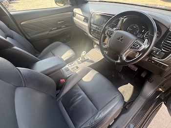 Used Mitsubishi Outlander 2018 for sale - 79407902: Photo