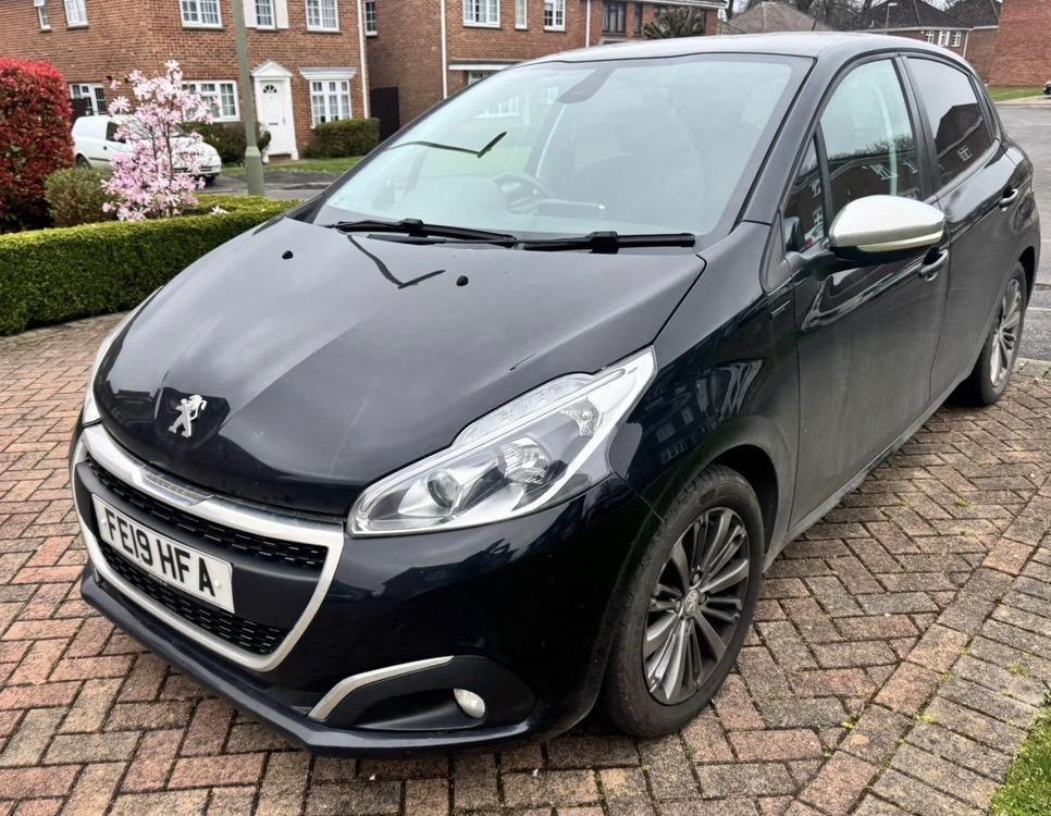 Used Peugeot 208 2019 for sale - 77997182: Photo 2