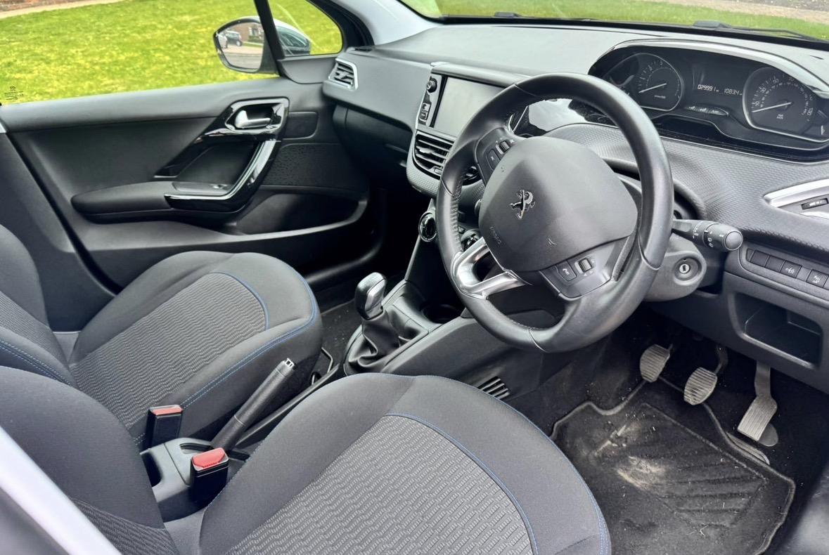 Used Peugeot 208 2019 for sale - 77997182: Photo 3