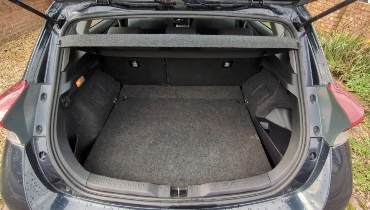 Used Toyota Auris 2016 for sale - 77721808: Photo 12