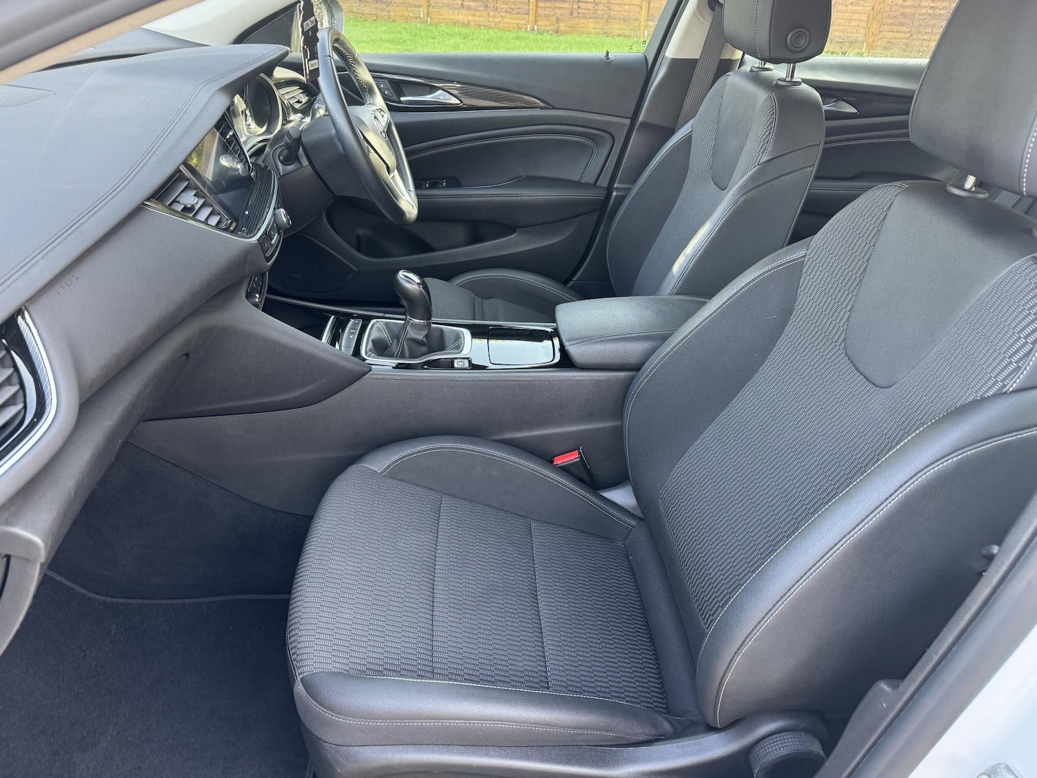 Used Vauxhall Insignia 2018 for sale - 76634343: Photo 15