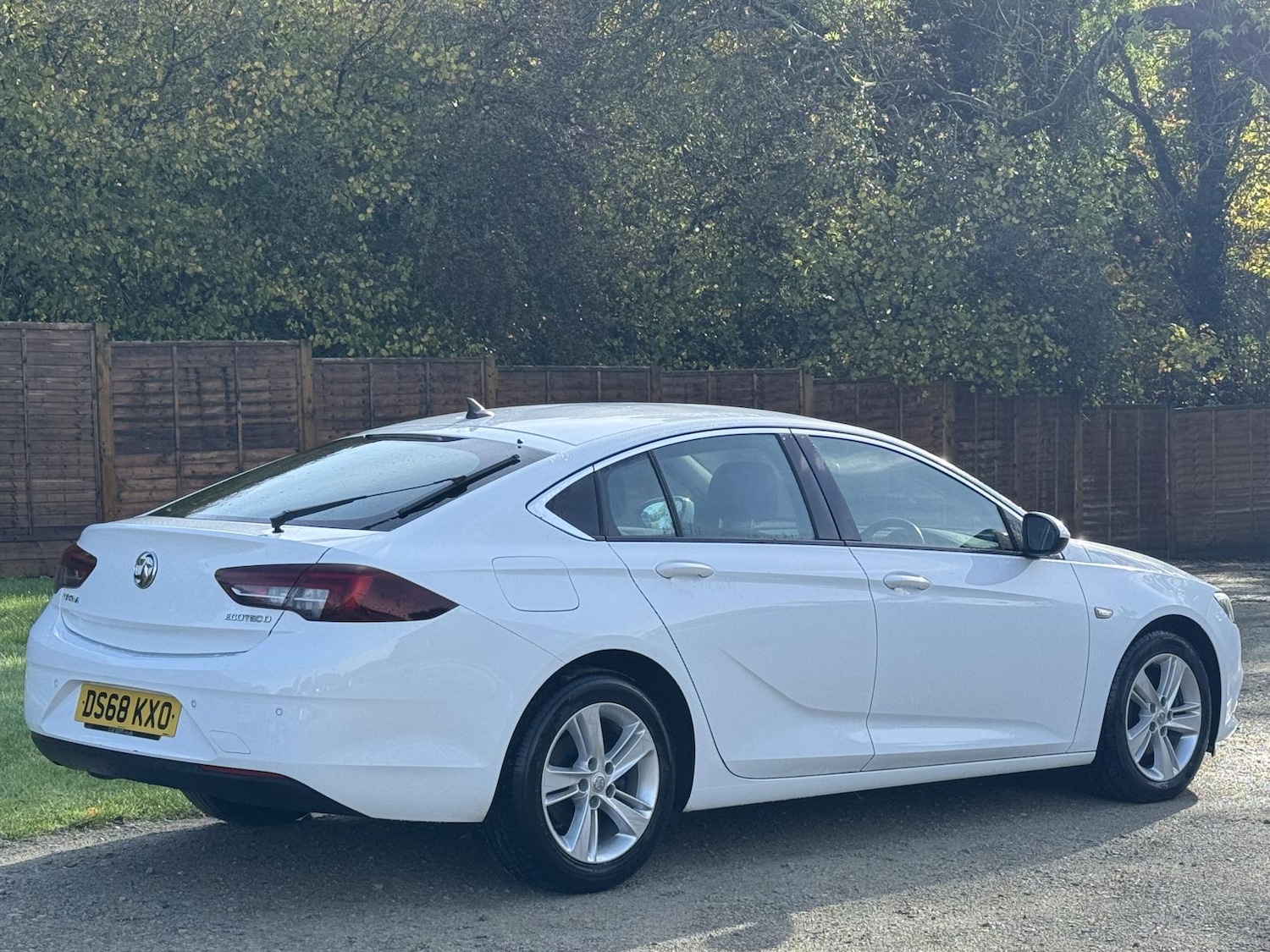 Used Vauxhall Insignia 2018 for sale - 76634343: Photo 9