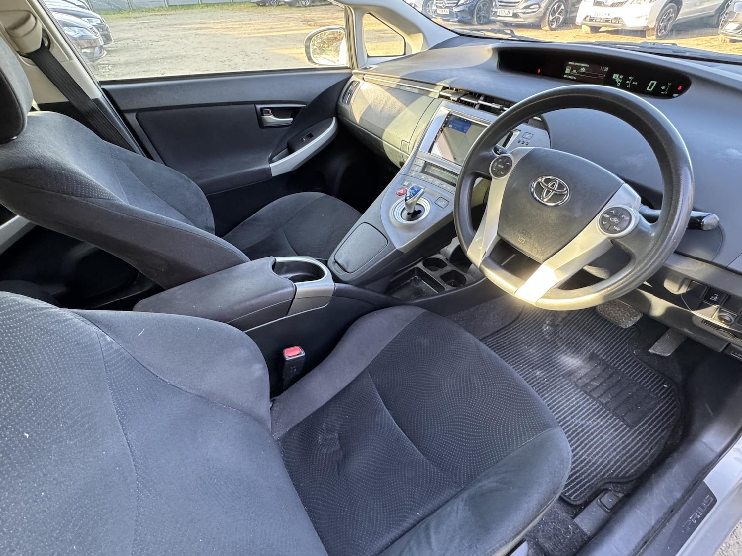 Used Toyota Prius 2020 for sale - 76933416: Photo 12