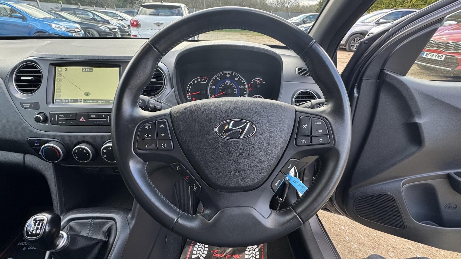 Used Hyundai i10 2019 for sale - 77822695: Photo 16