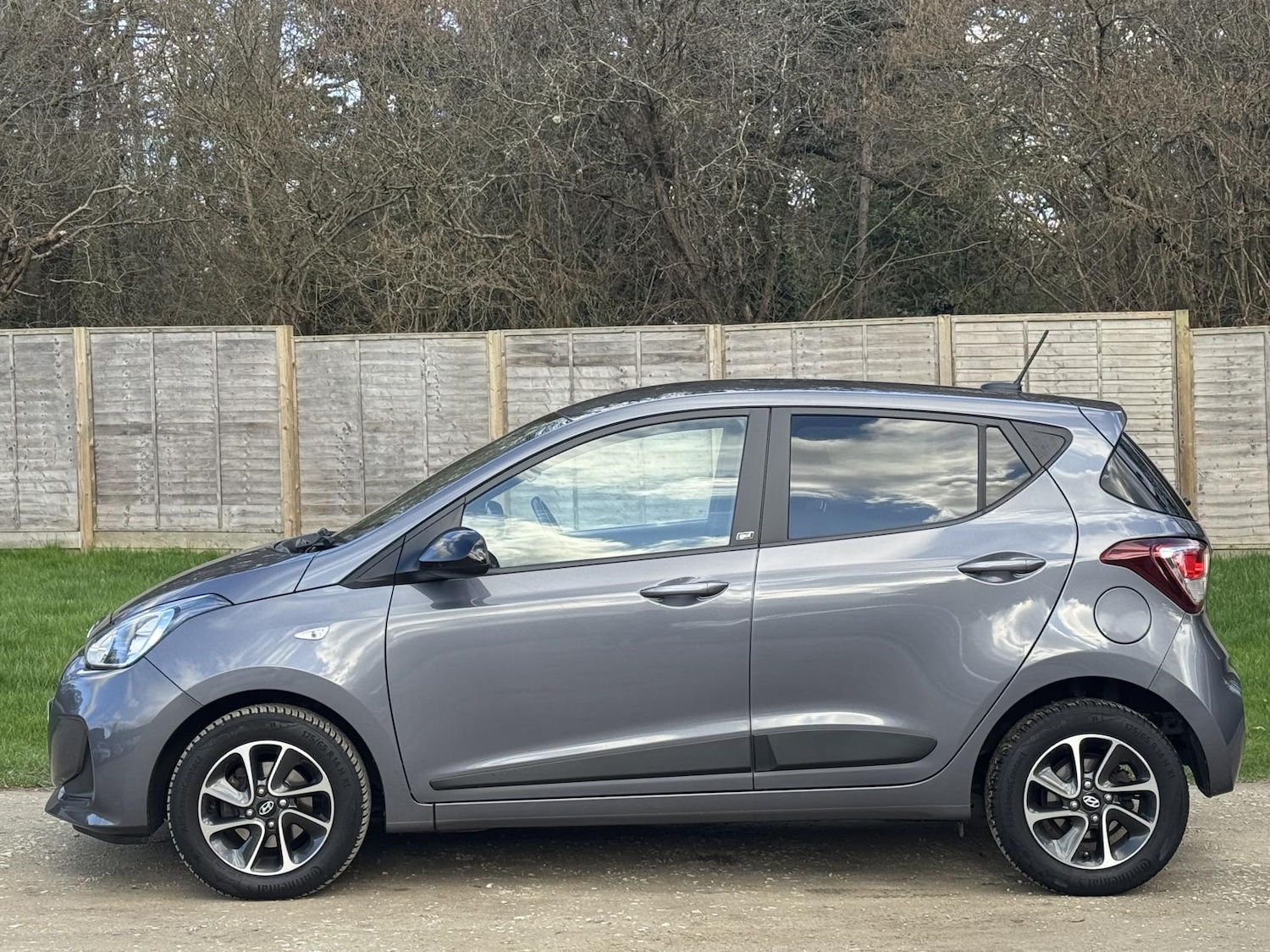 Used Hyundai i10 2019 for sale - 77822695: Photo 5