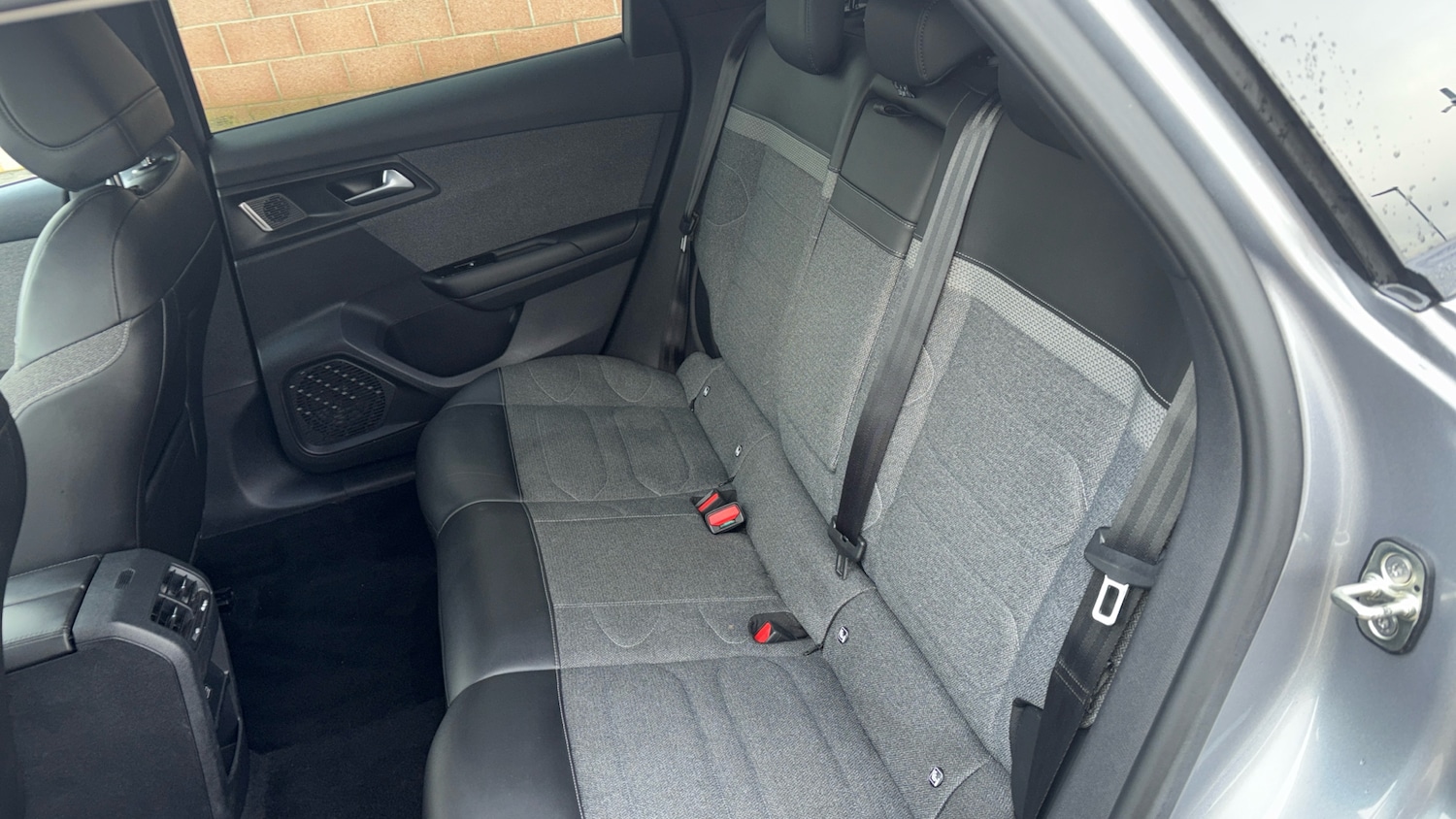 Used Citroen C5 X 2023 for sale - 76803268: Photo 33