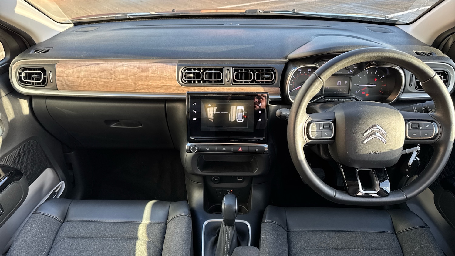 Used Citroen C3 2023 for sale - 76647084: Photo 4