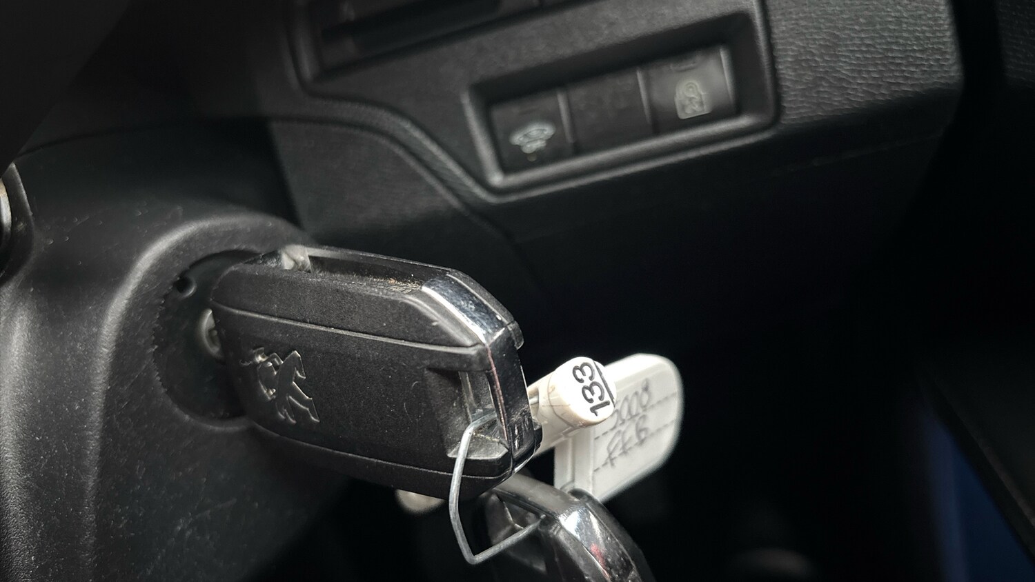 Used Peugeot 5008 2018 for sale - 77539129: Photo 40