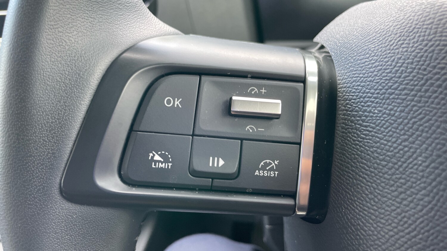 Used Citroen C4 2024 for sale - 75966344: Photo 23