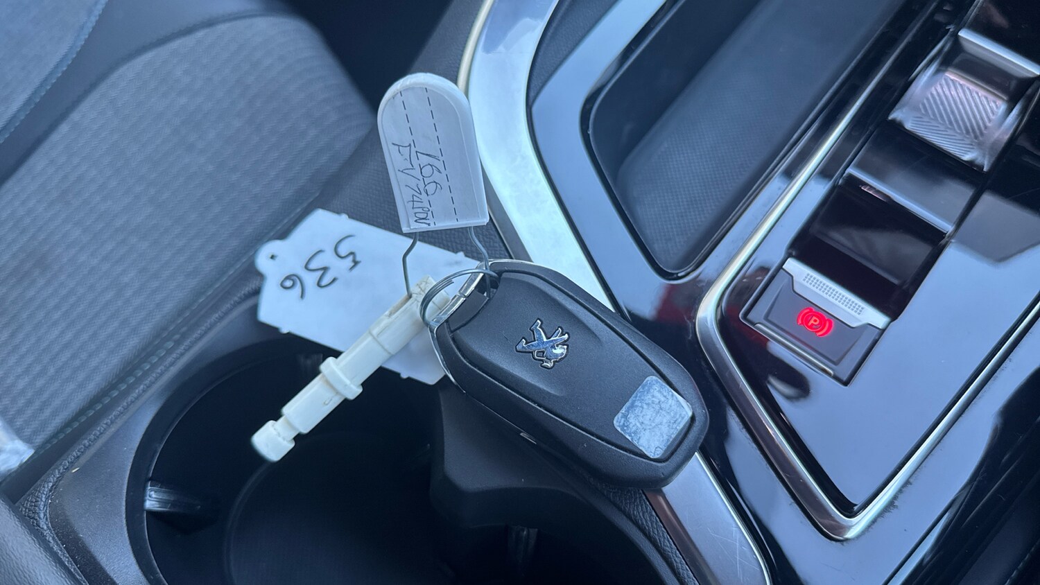 Used Peugeot 3008 2024 for sale - 76154034: Photo 50