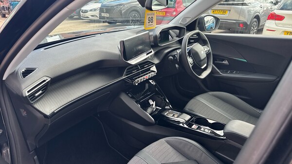 Used Peugeot 2008 2022 for sale - 75992311: Photo 12