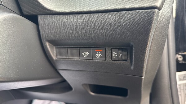 Used Peugeot 2008 2022 for sale - 75992311: Photo 34