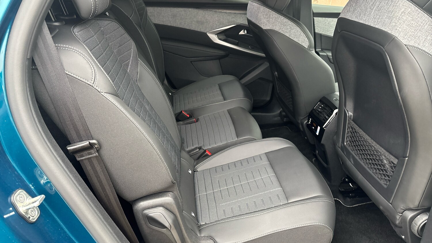 Used Peugeot 5008 2025 for sale - 76248410: Photo 32