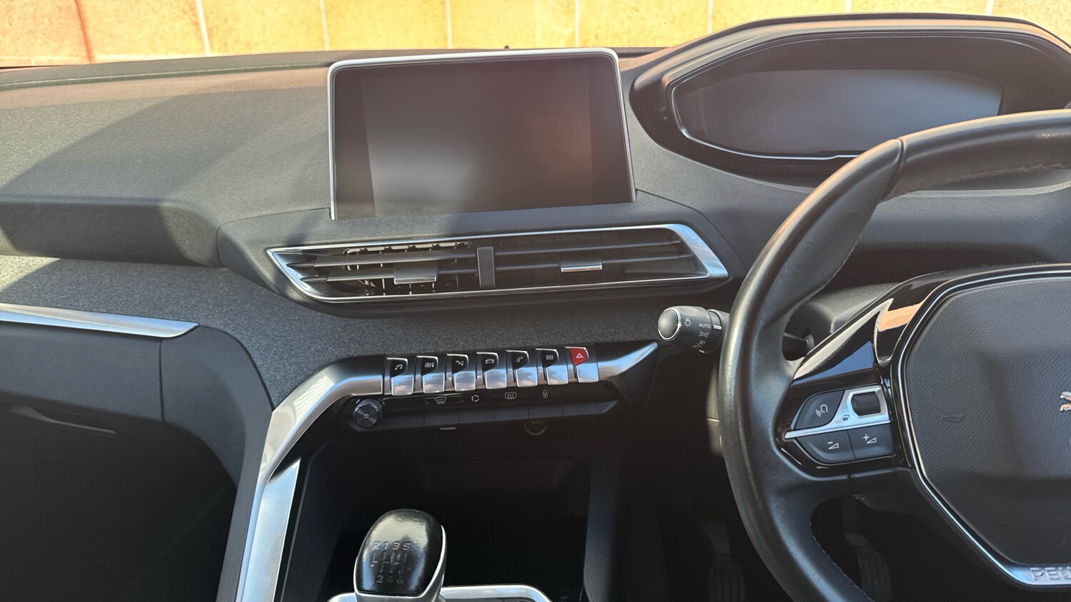 Used Peugeot 3008 2019 for sale - 77060530: Photo 11