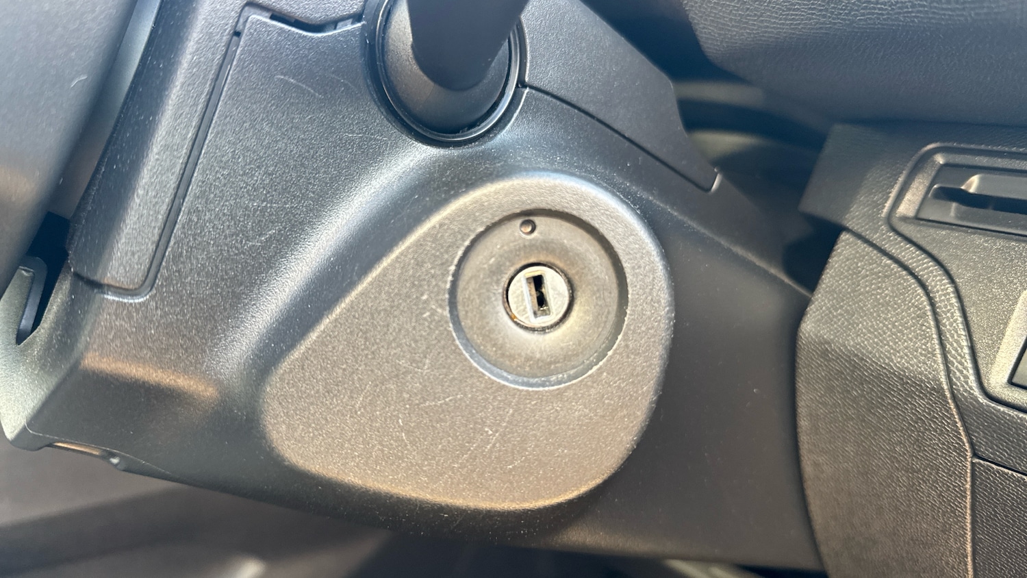 Used Peugeot 3008 2019 for sale - 77060530: Photo 41