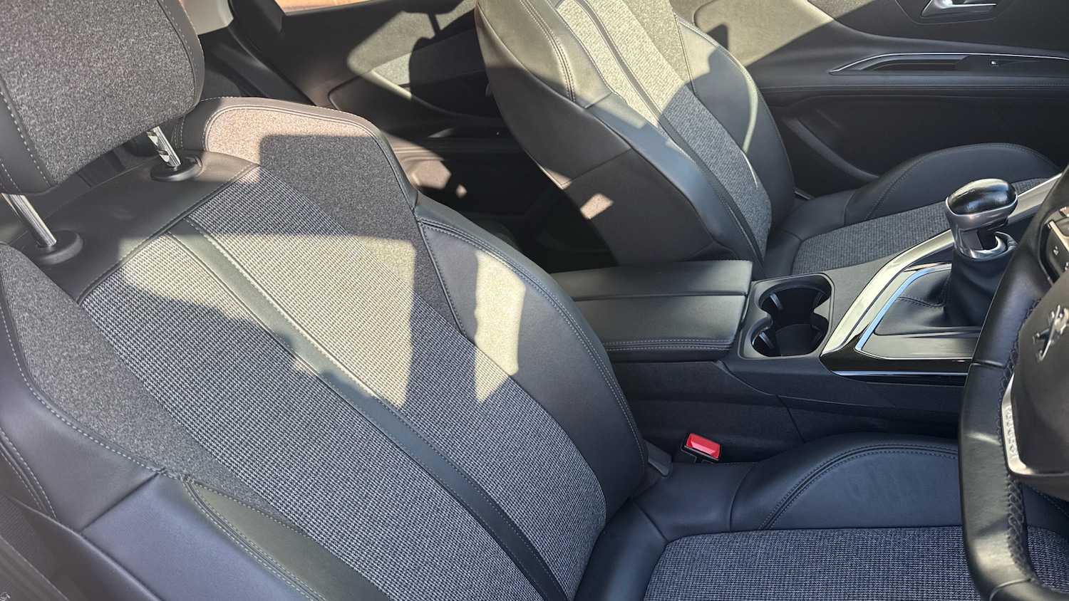 Used Peugeot 3008 2019 for sale - 77060530: Photo 43