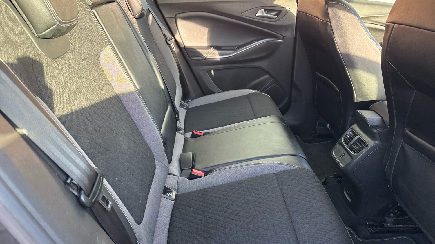 Used Vauxhall Grandland X 2018 for sale - 76730010: Photo 34