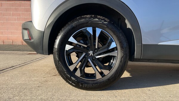 Used Peugeot 2008 2022 for sale - 76180053: Photo 16