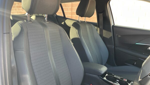 Used Peugeot 2008 2022 for sale - 76180053: Photo 39