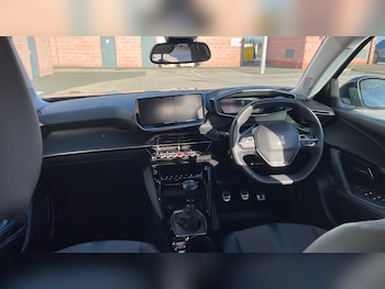 Used Peugeot 2008 2022 for sale - 76180053: Photo 4
